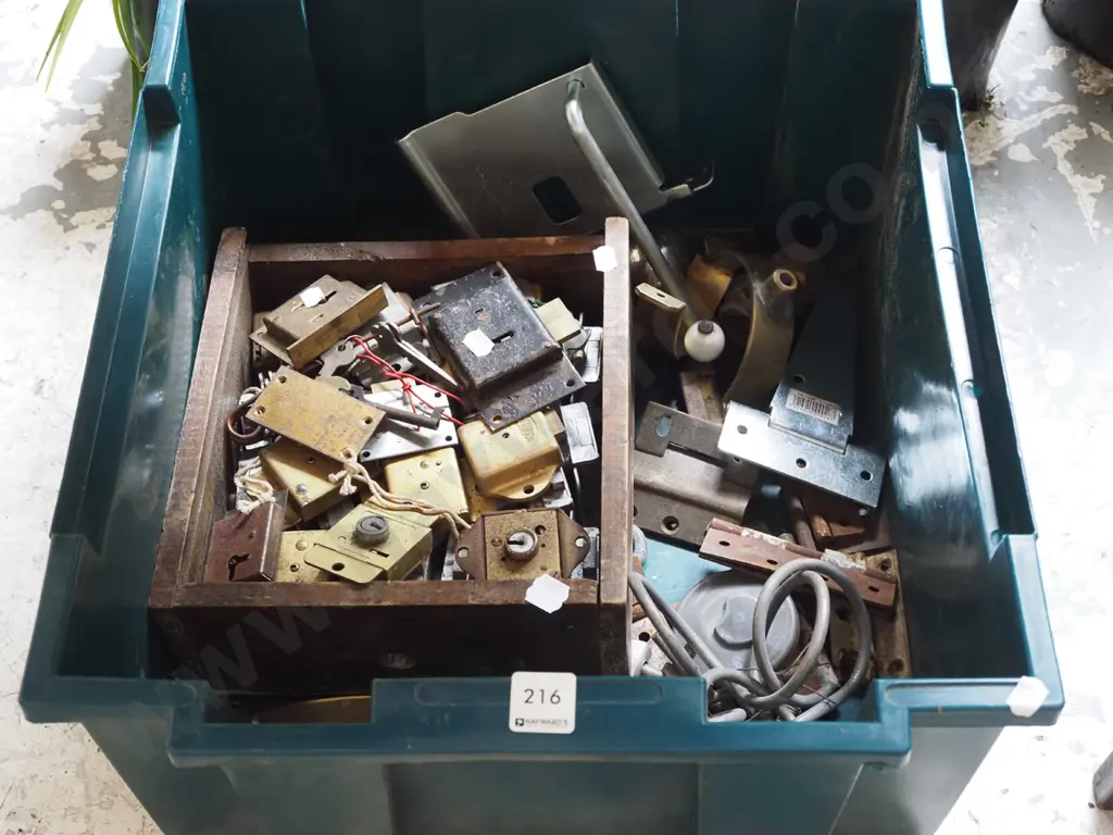 plastic tub; door locks, door hinges etc Image 1++