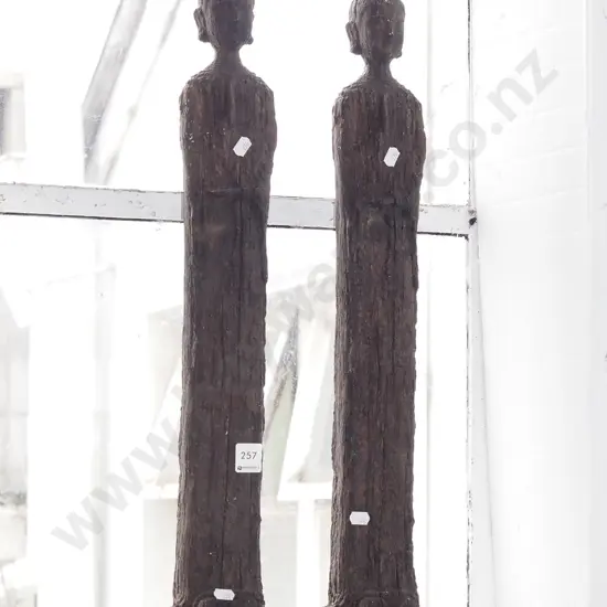 2x carved wooden figurines H600
