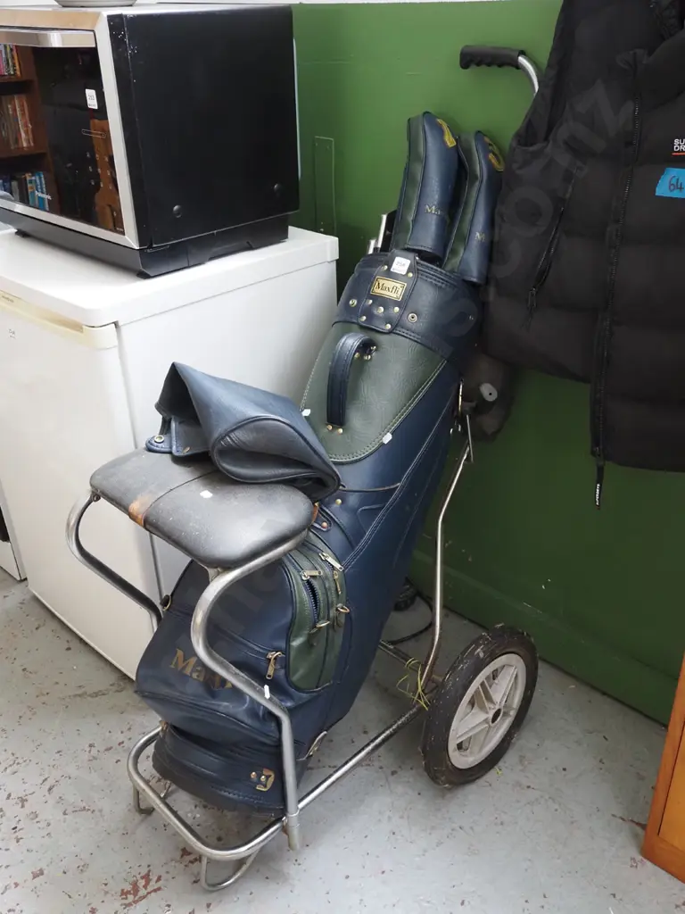 golf clubs and trundler Image 1++