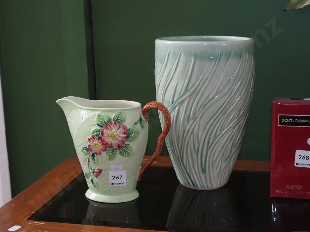 Carlton ware primula jug, 1 other vase H235 Image 1++