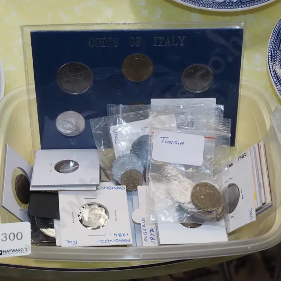 plastic tray of coins