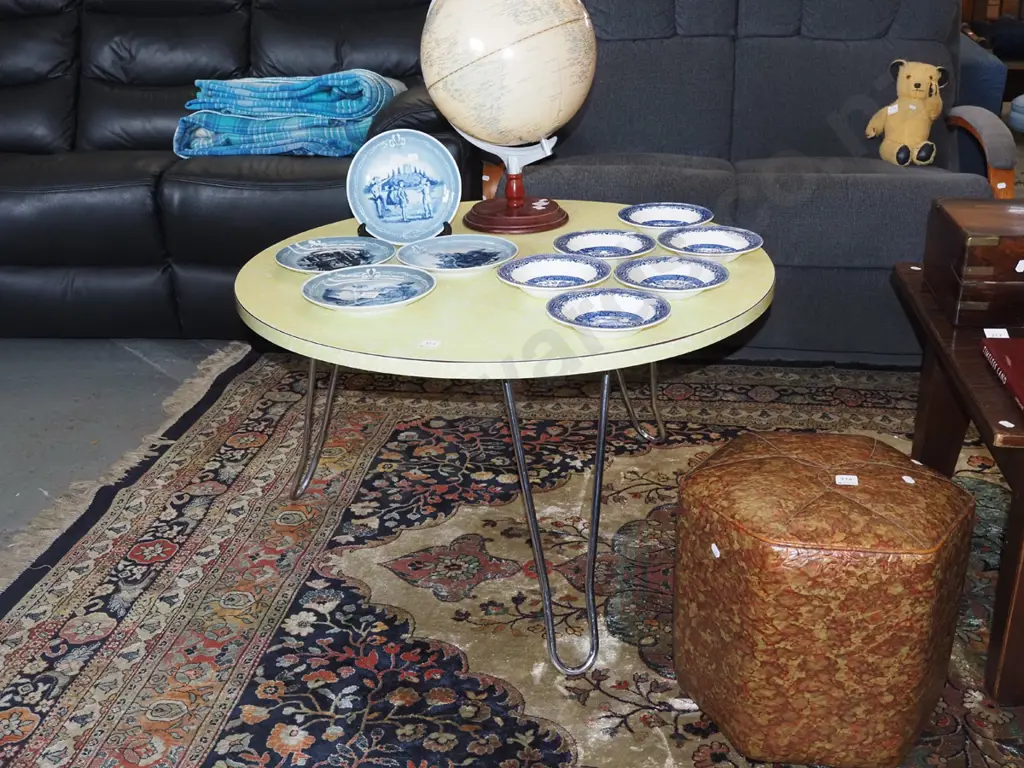 retro chrome and formica coffee table H495 Diam850 Image 1++