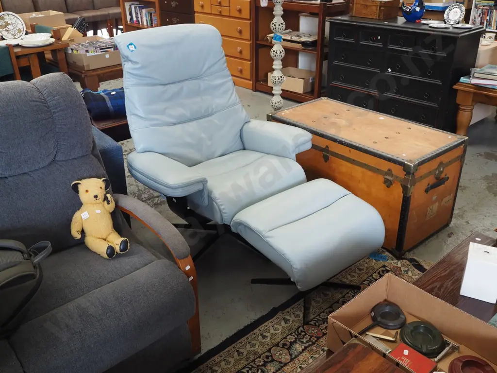 mint leather LaZBoy reclining swivel  armchair and matching footstool Image 1++
