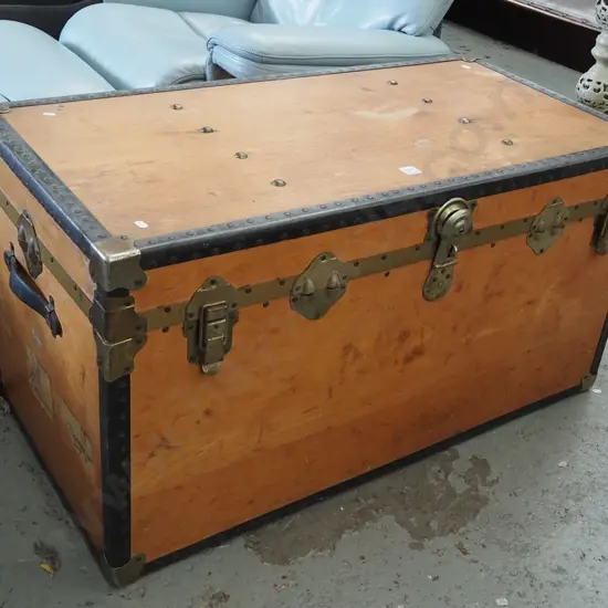 blanket box H530 W1000 D510