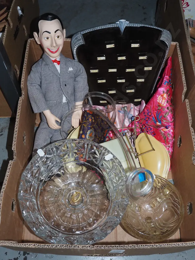 box; glass comport, bowl, deco ring display stand etc Image 1++