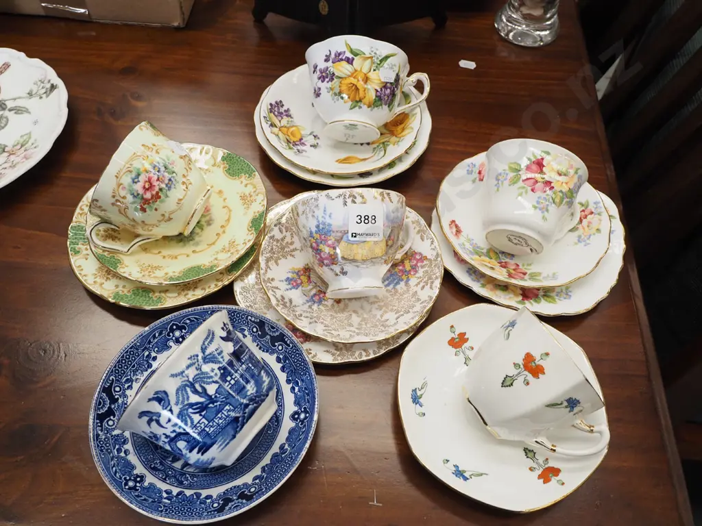 5x trios, cup and saucer Image 1++