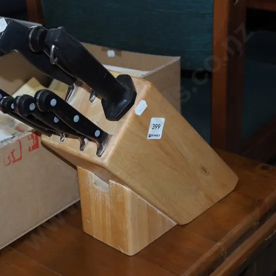 knife block and knives