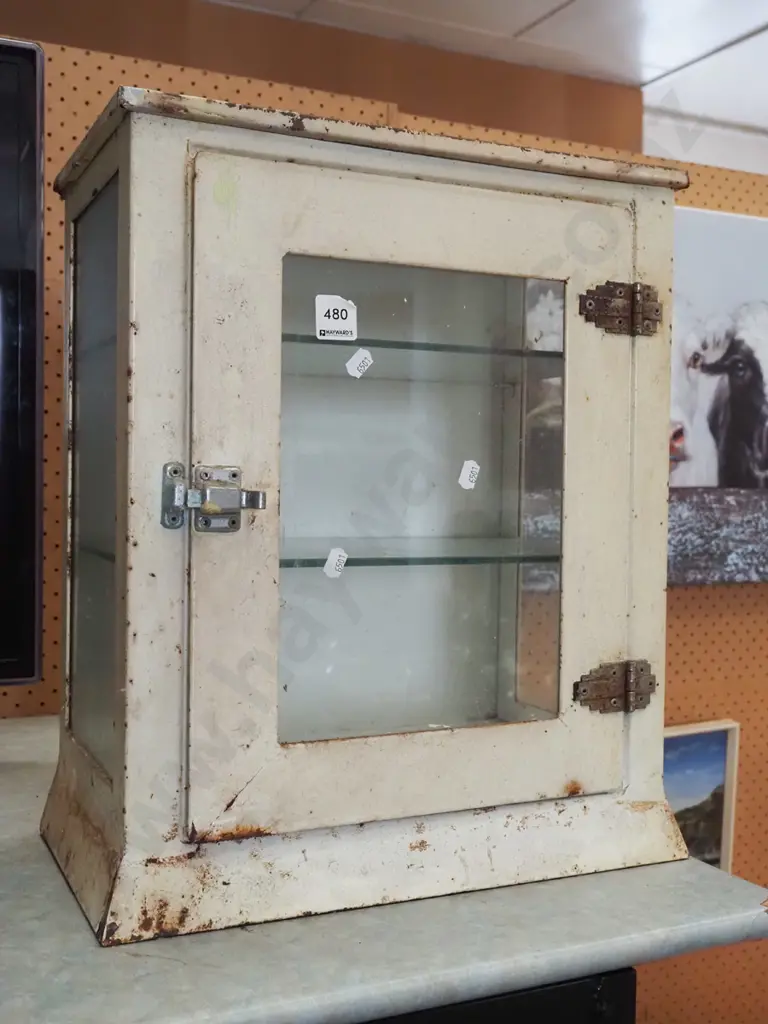 vintage metal and glass medicine cabinet H4550 W370 D215 Image 1++