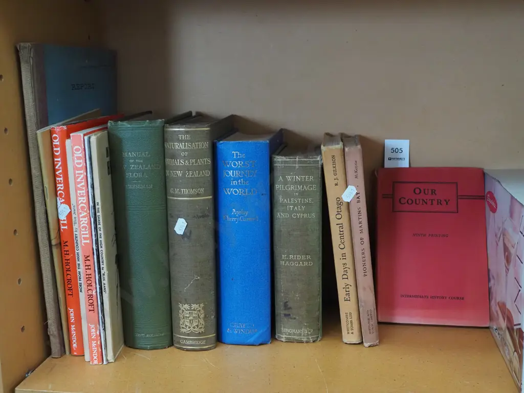 vintage NZ and other books Image 1++