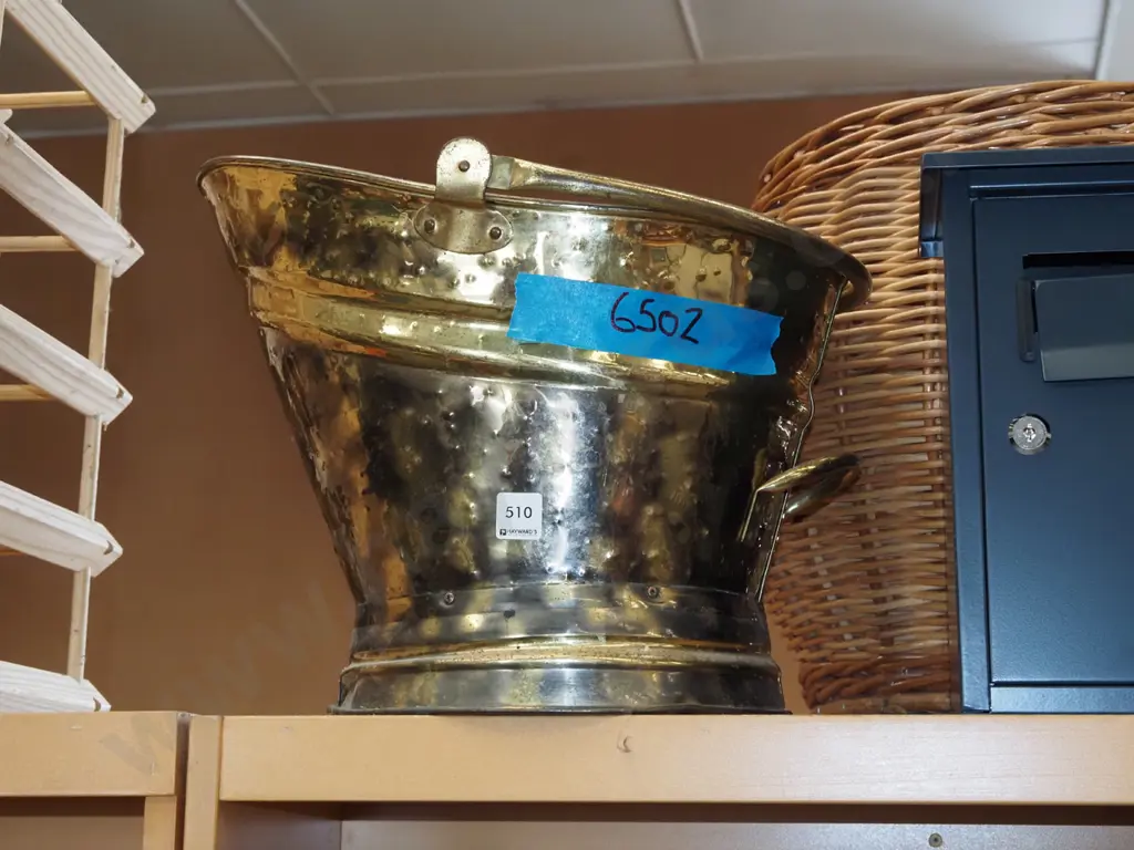 beaten brass coal scuttle Image 1++