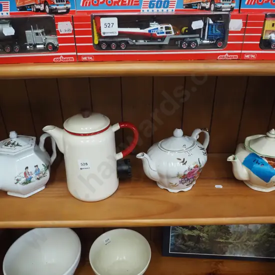 enamel electric jug - no cord, 3x teapots - 1 has chip to spout