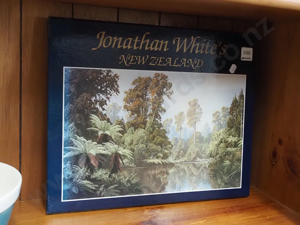 slip cased Jonathan Whites NZ Image 1++
