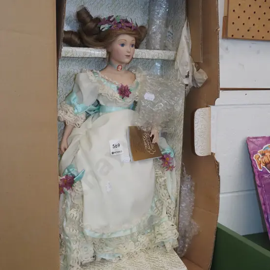 Franklin Heirloom porcelain doll in box