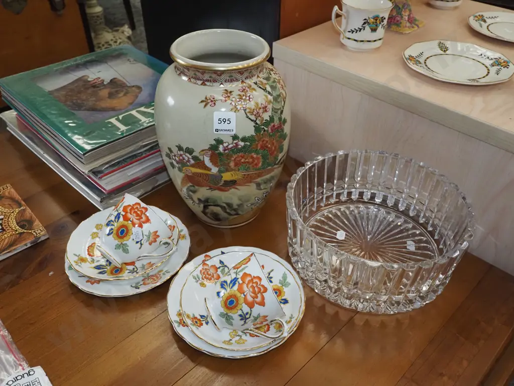 crystal salad owl, Asian pheasant vase, 2x Tuscan floral trios H250 Image 1++