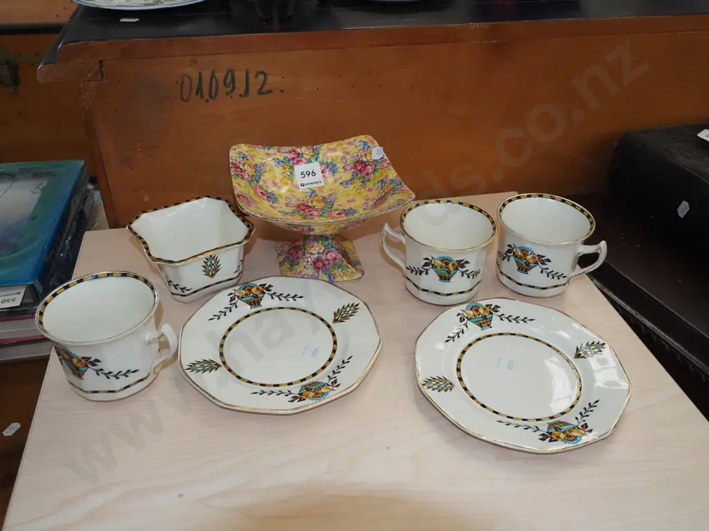 Royal Winton all over floral comport, cups, saucers, sugar Image 1++
