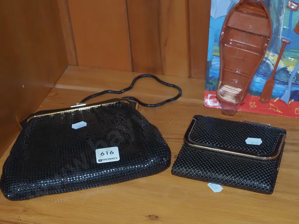 small Oroton evening purse, wallet Image 1++