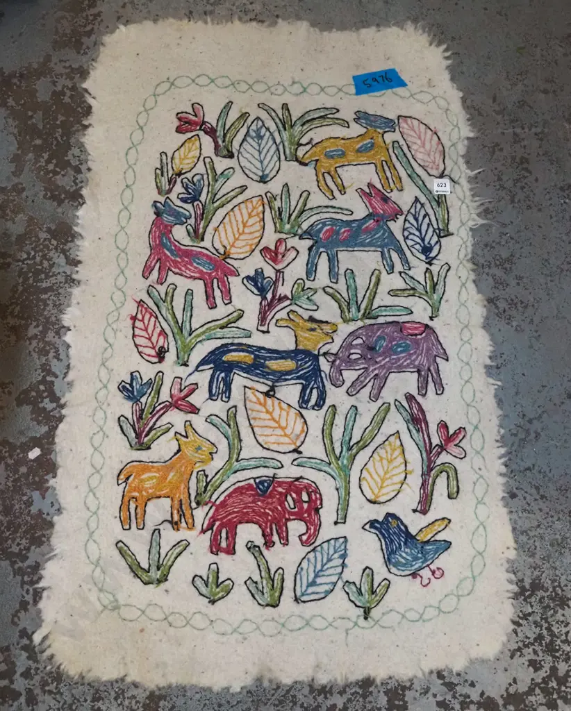 hand worked felt floor rug L1000 W620 Image 1++