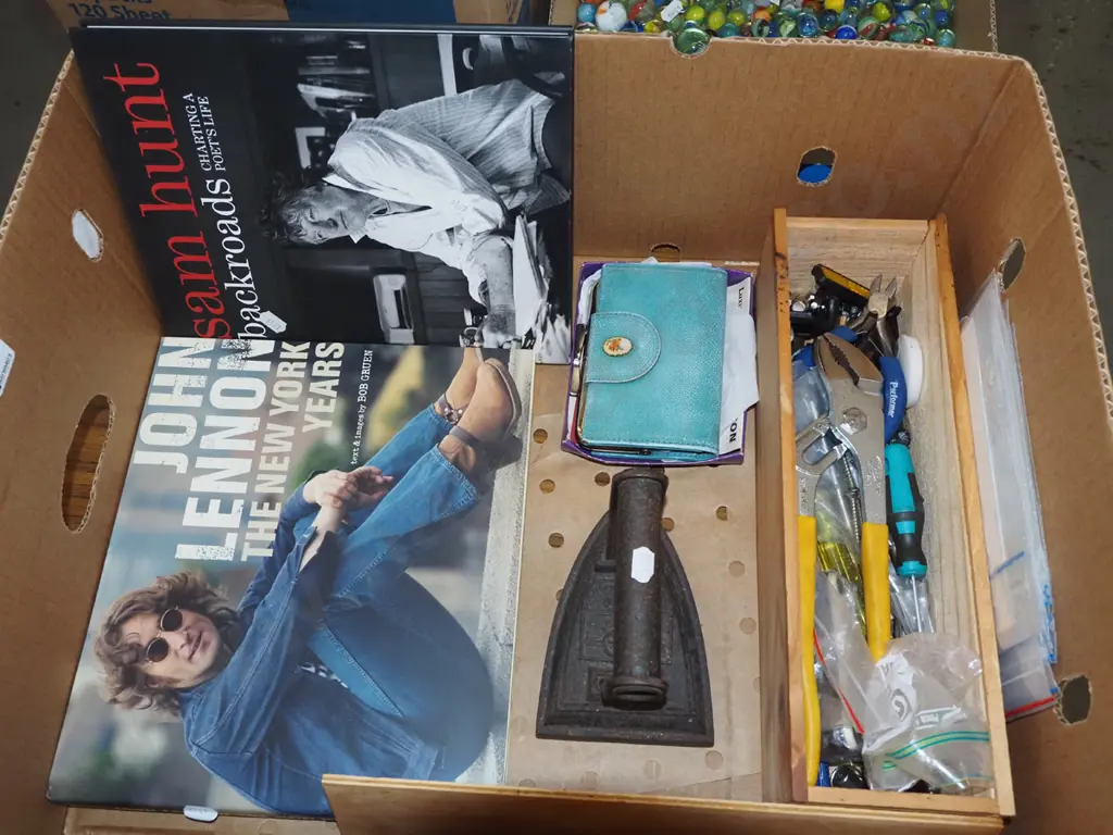 box; hand tools, Sam Hunt book etc Image 1++