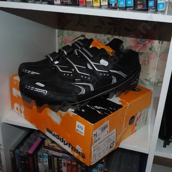 pair of Muddy Fox mountain bike shoes