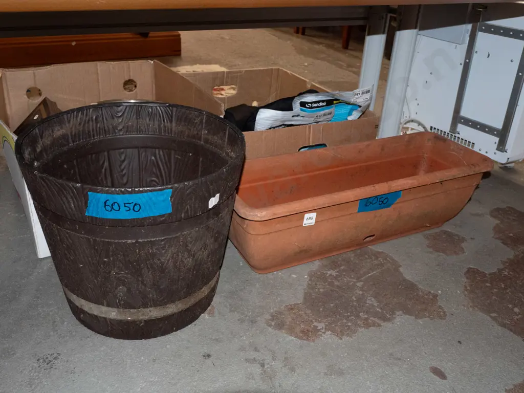 plastic jardinere planter pots Image 1++