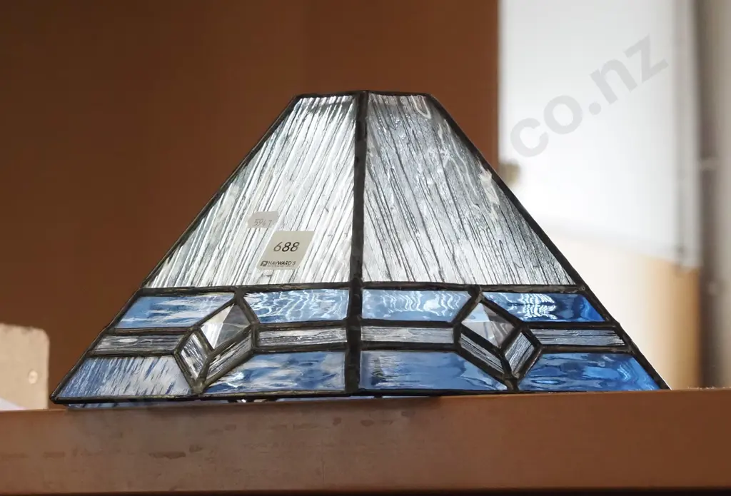 leadlight glass light shade Image 1++
