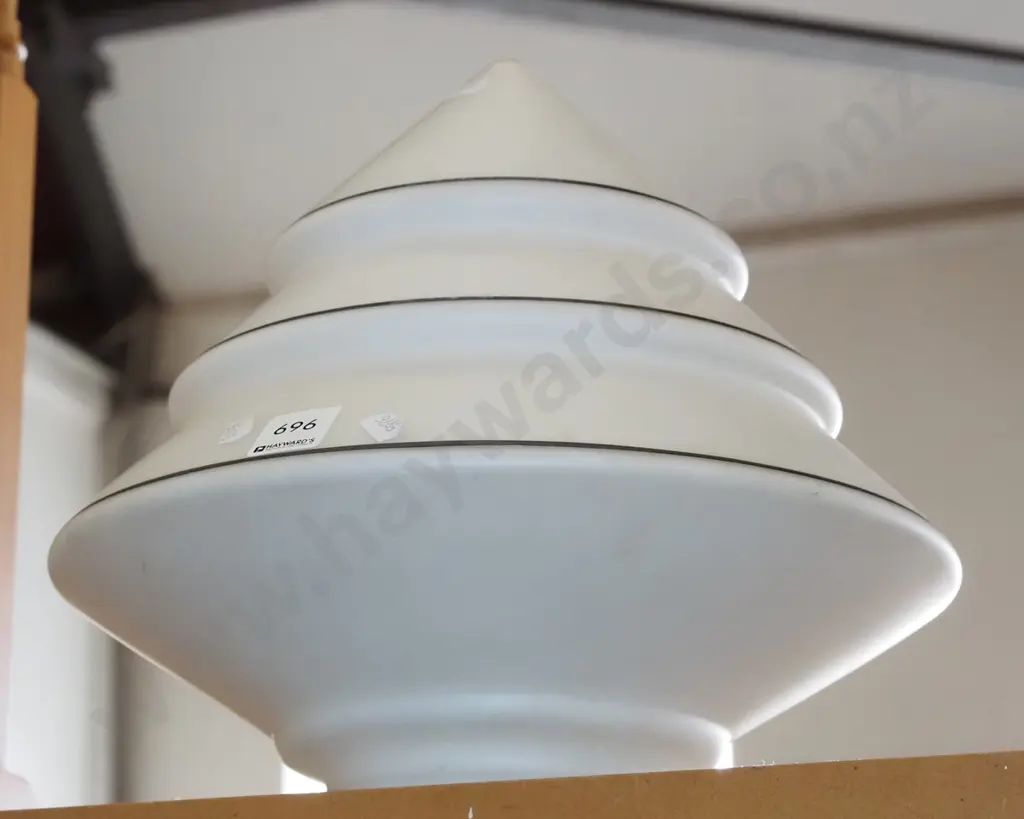 conical ribbed white glass light shade H260 Image 1++