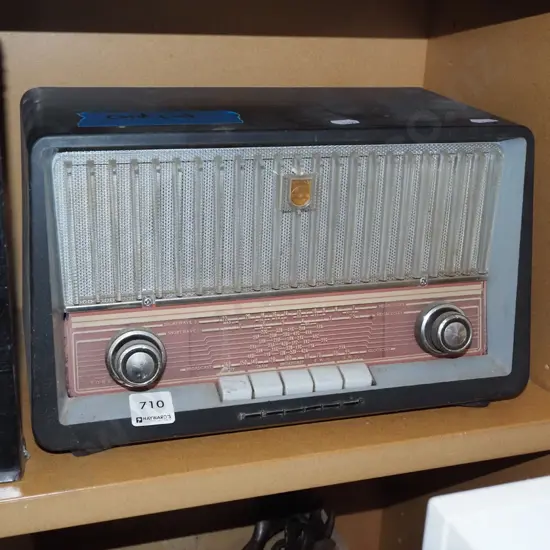 retro Philips mantle radio - cord cut