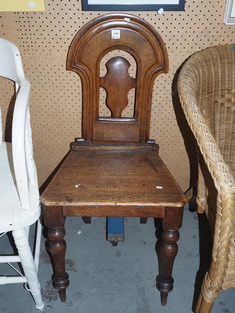 oak turned leg chair Image 1++