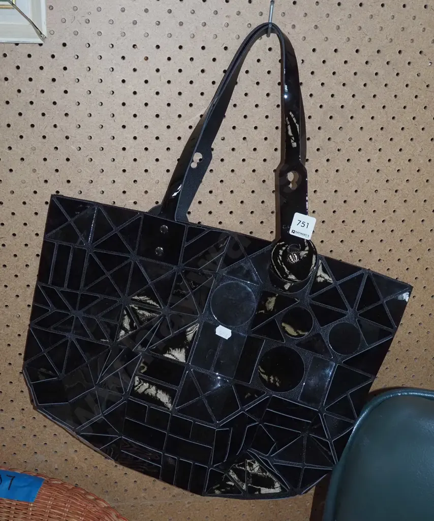 ladies hand bags Image 1++