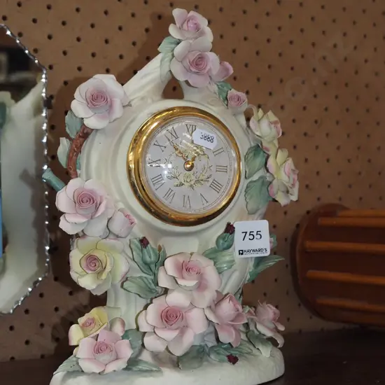 capodimonte floral mantle clock H250 (very slight damage)