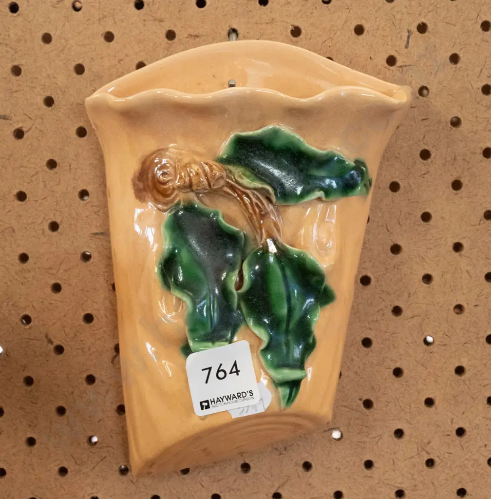 wall pocket vase Image 1++