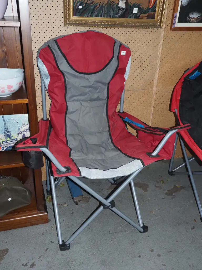 camping chair Image 1++
