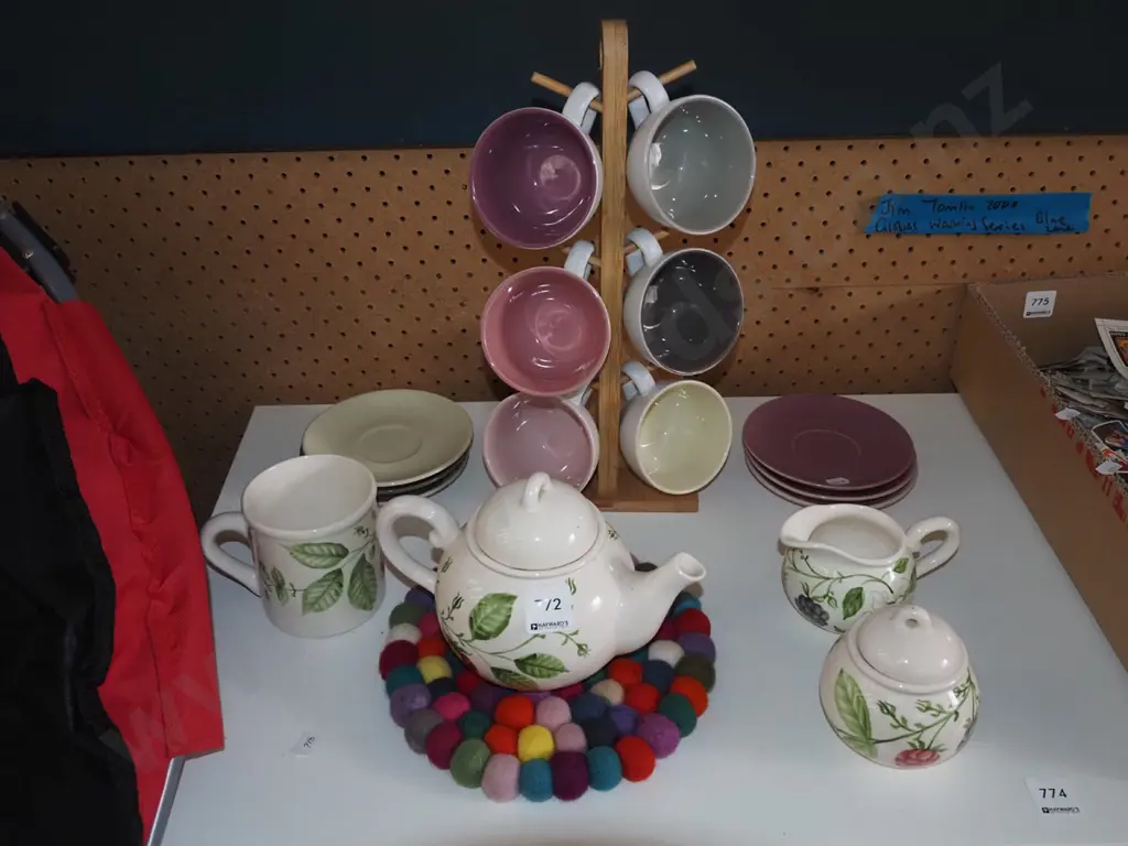 tea cups on stand, saucers, creamer etc Image 1++