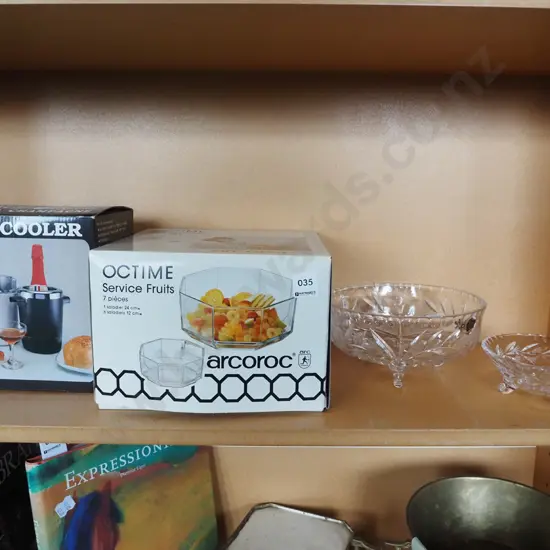 boxed wine cooler, fruit bowls, 2x footed crystal bowls