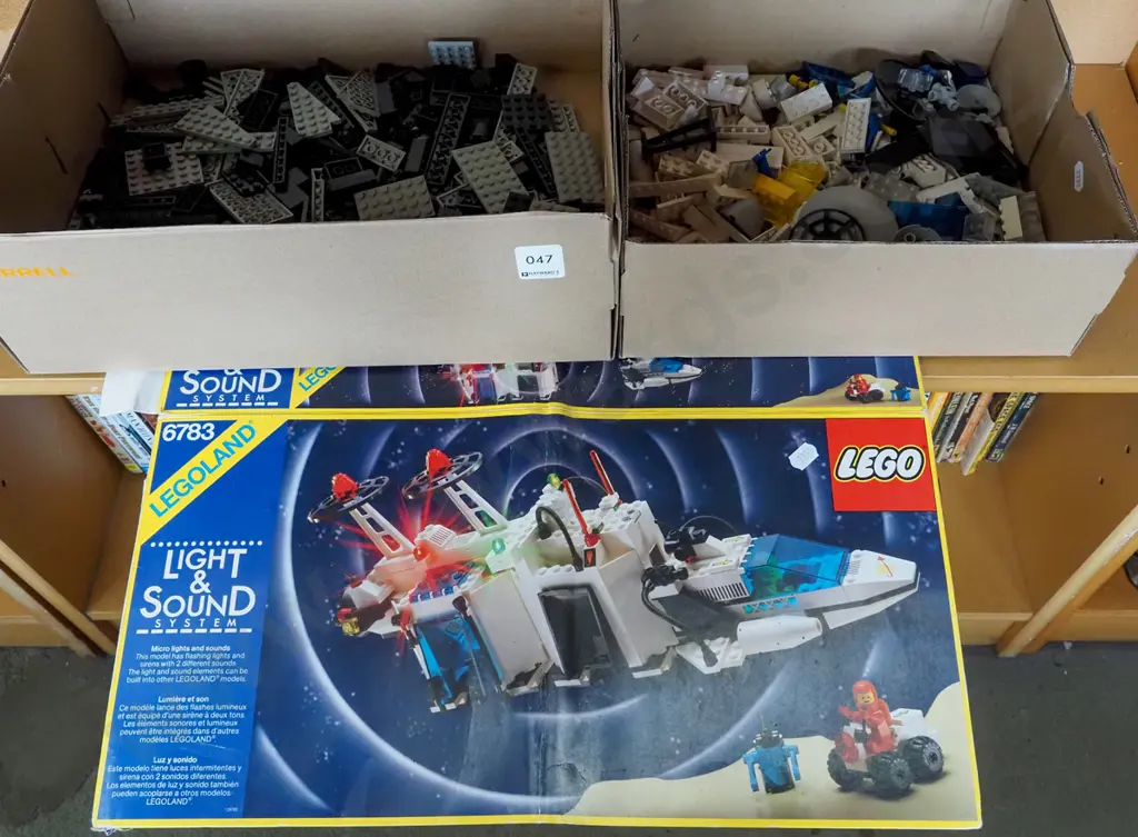 2 boxes assorted 1980s space Lego pieces and part Legoland Light and Sound box - not a complete kit Image 1++