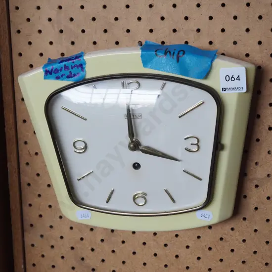 retro Peter ceramic wall clock - working - chip to face