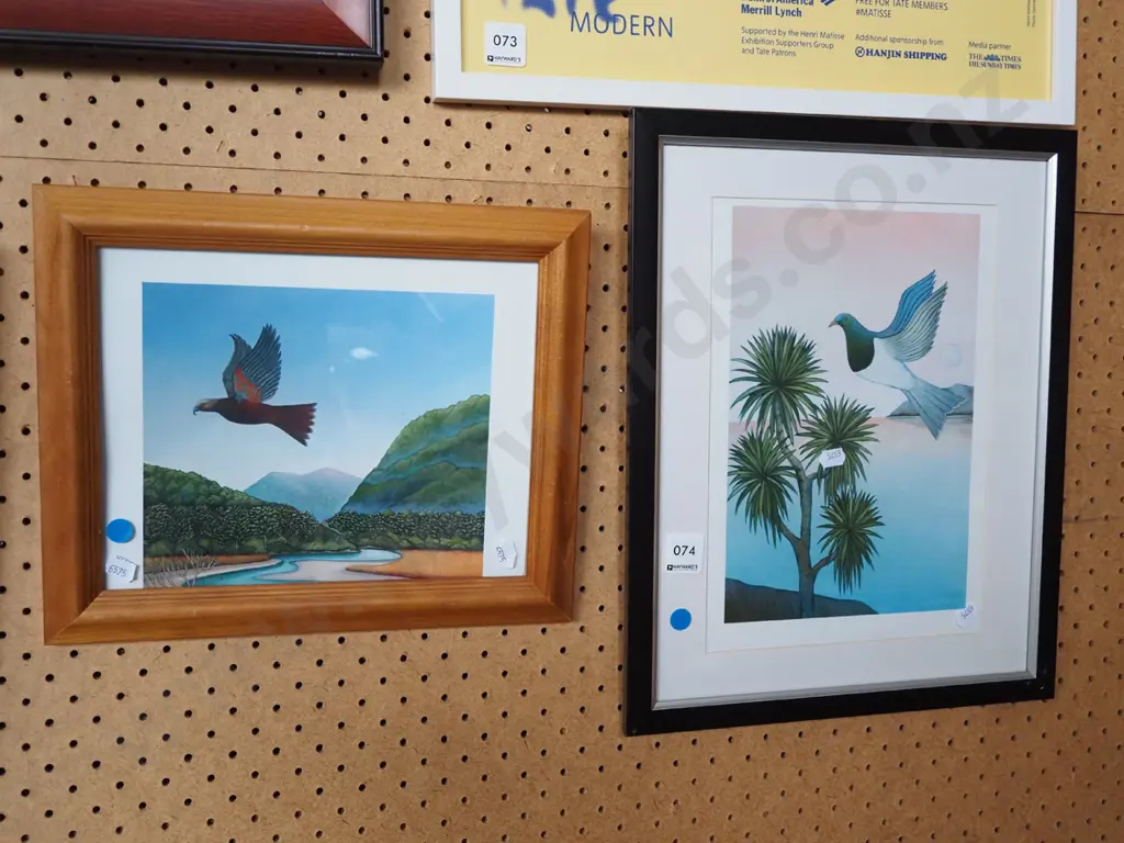 2x framed bird prints - blue dots Image 1++