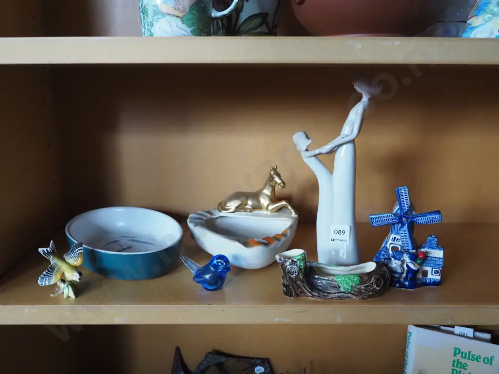 figurines, ashtray, vases, Denby baking dish H260 Image 1++