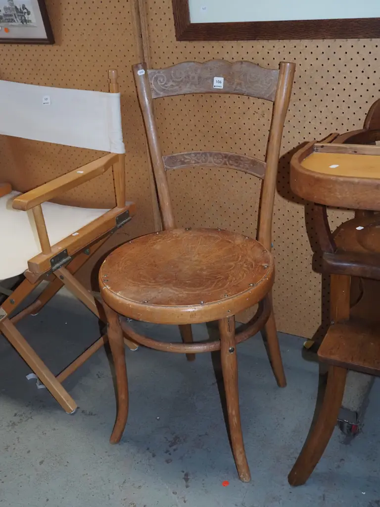 pressed wood dining chair Image 1++