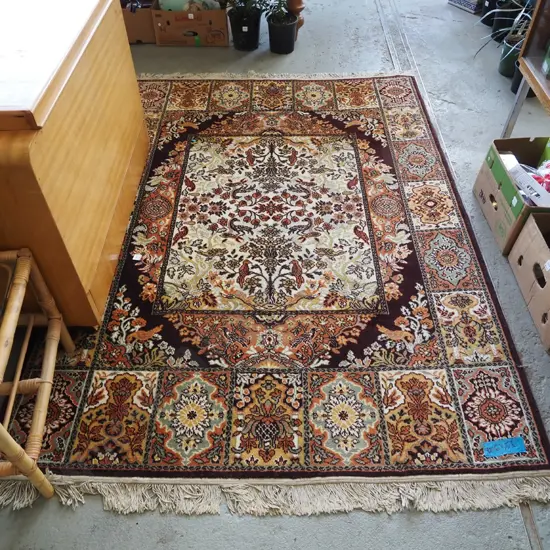 edged patterned floor mat L2000 W1400