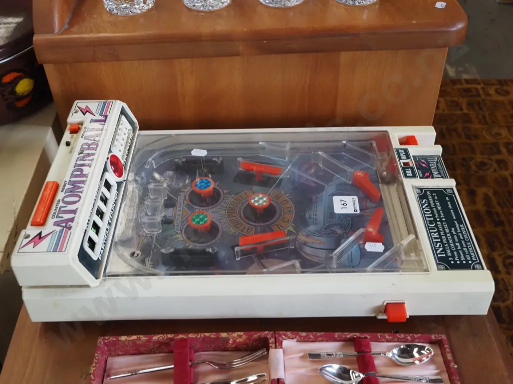 retro plastic table top pinball game Image 1++