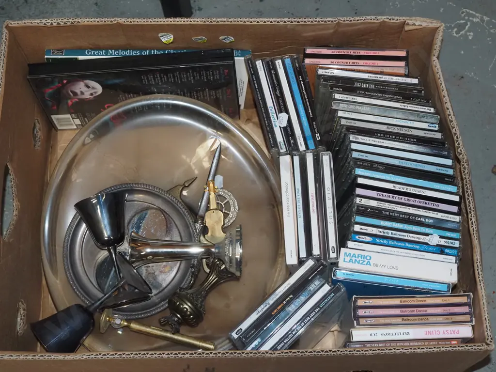 box; glass bowl, CDs, plated ware etc Image 1++