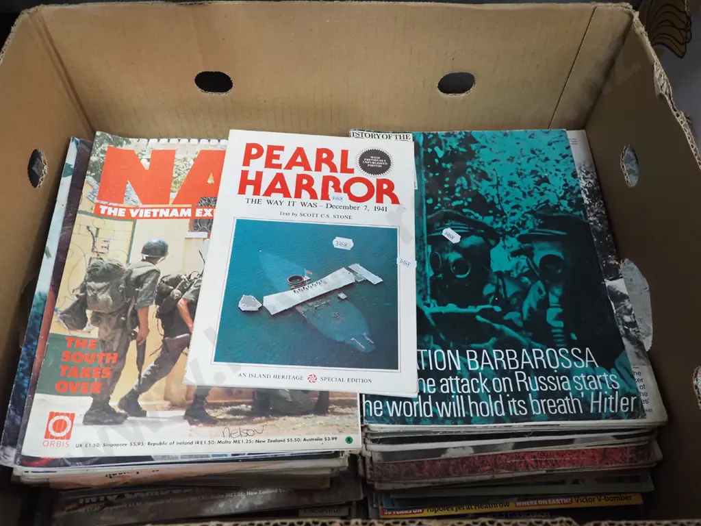 box; war magazines Image 1++