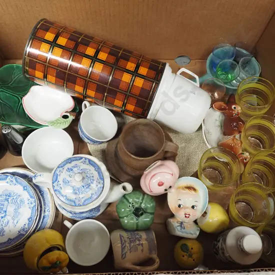 box; retro thermos, yellow tumblers, saucers etc