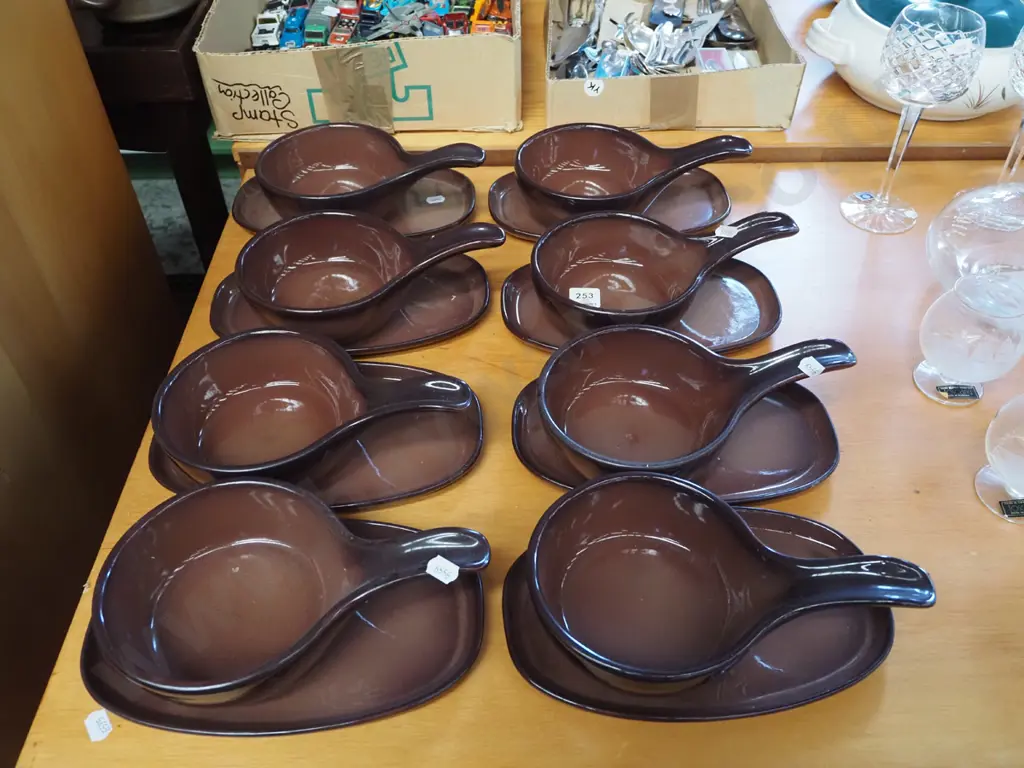 Crown Lynn Teal 8 soup bowls and plates Image 1++