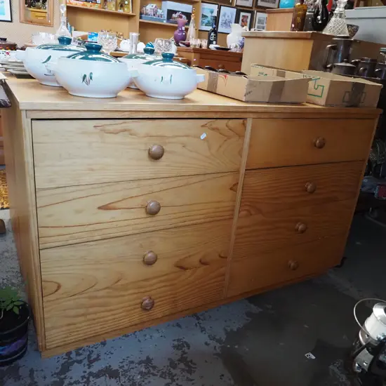 8 drawer pine chest H750 W1230 D480