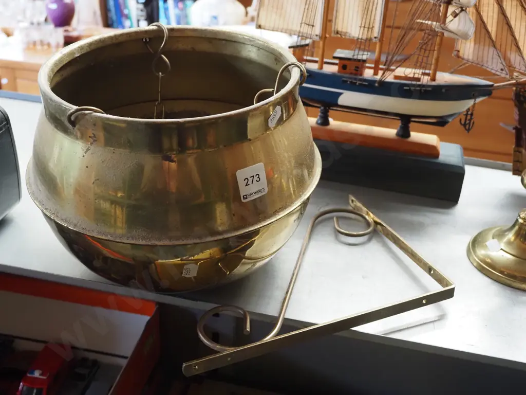 brass hanging jardiniere with shelf bracket Image 1++