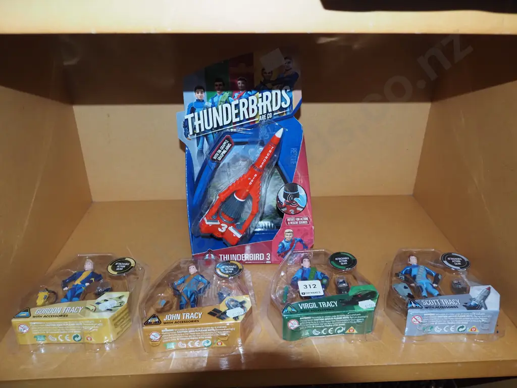 Thunderbird carded toys Image 1++