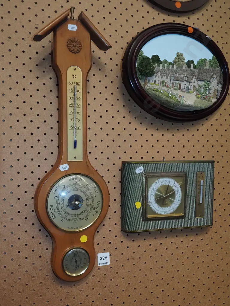 2x barometer/thermometers - crack to one Image 1++