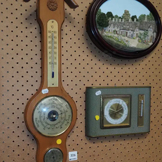 2x barometer/thermometers - crack to one